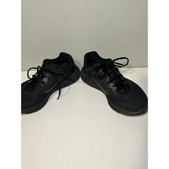Nike Revolution 6 Men’s Size 7 Running Shoe Sneaker Black/Smoke Grey DD8475-001 - Picture 3 of 7